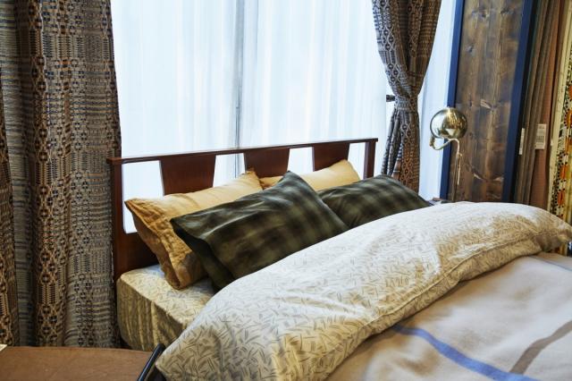 ACME Furniture BROOKS BED SEMI-DOUBLE【3個口】 ブルックス ベッド