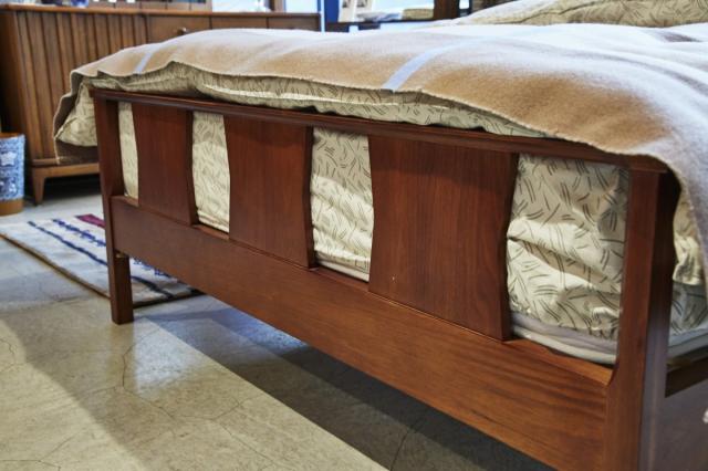 ACME Furniture BROOKS BED SEMI-DOUBLE【3個口】 ブルックス ベッド