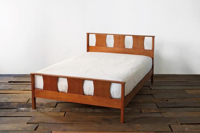 ACME Furniture BROOKS BED QUEEN【3個口】 ブルックス ベッドフレーム_1