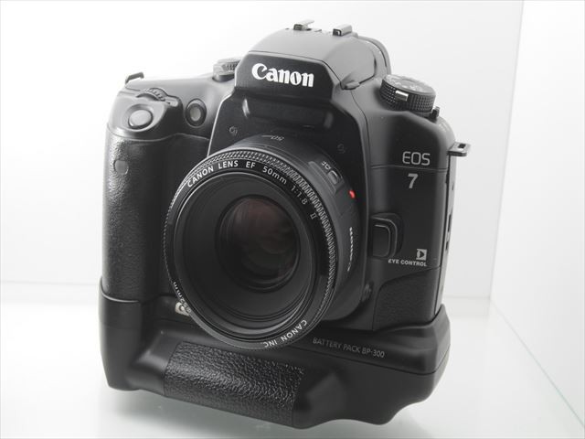 【中古　保証付 送料無料】Canon EOS-7 レンズセット /一眼レフカメラ / フィルムカメラ/ マニュアル / 初心者/送料無料