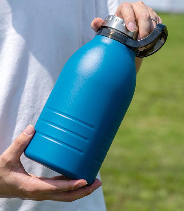 タンブラー 保温 保冷 蓋付き タンブラーストロー付き 水筒 おしゃれ 