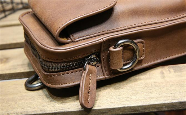 大人気！ショルダーバッグ メンズ 斜め掛けバッグ