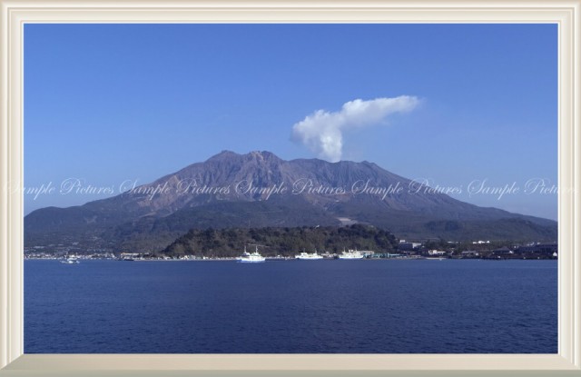 絵画風 壁紙ポスター 桜島 噴火 桜島火山 姶良カルデラ 地質百選 特定16火山 扉なし窓仕様 Msrj 001nw2 ワイド版 603mm 391mm の通販はau Pay マーケット レアルインターショップ Au Pay マーケット店