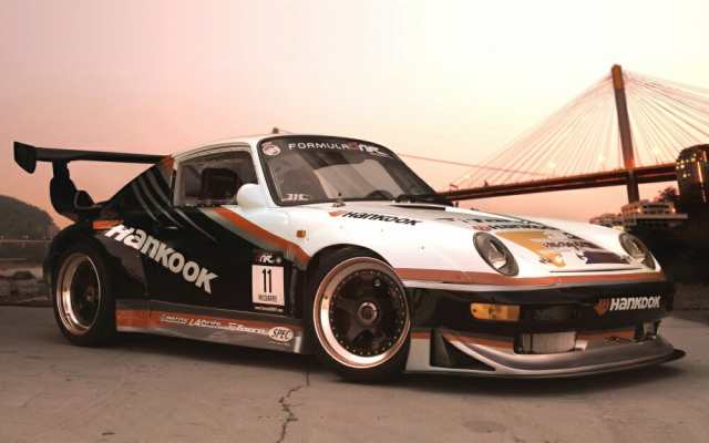 絵画風 壁紙ポスター ポルシェ 911 ドリフトカー Hankook Jic Magic