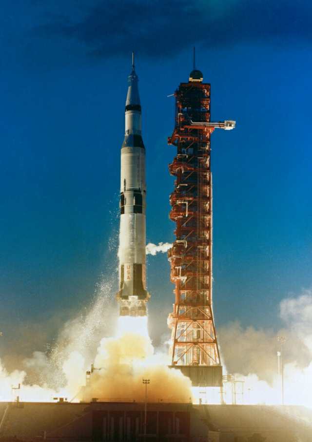 絵画風 壁紙ポスター アポロ11号の発射 サターンv Sa 506 ロケット 1969年 Nasa Nas 018a2 版 4mm 594mm の通販はau Pay マーケット レアルインターショップ Au Pay マーケット店