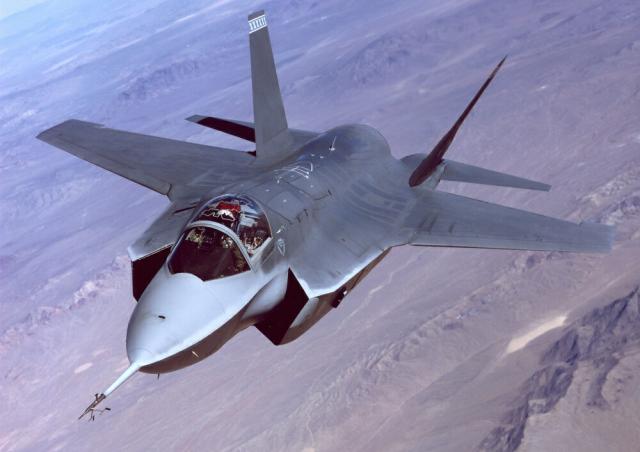 人気カラー再販 絵画風 壁紙ポスター ステルス戦闘機 F 35a ライトニング2 Usエアフォース 統合打撃戦闘機 Jsf Xf35 002a1 A1版 0mm 585mm 手数料安い Mytours Co Za