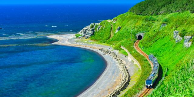 絵画風 壁紙ポスター 地球の撮り方 碧い海と奇岩の五能線の絶景 青森県塩見岬 パノラマ 日本の絶景 C Zjp 084s1 1152mm 576mm の通販はau Pay マーケット レアルインターショップ Au Pay マーケット店