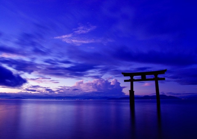 絵画風 壁紙ポスター 厳島神社 大鳥居 日没 宮島 日本三景 キャラクロ Isj 005a1 A1版 0mm 585mm の通販はau Pay マーケット レアルインターショップ Au Pay マーケット店