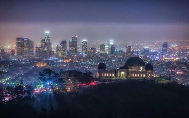 絵画風 壁紙ポスター グリフィスパークとロサンゼルスの夜景 天文台 La