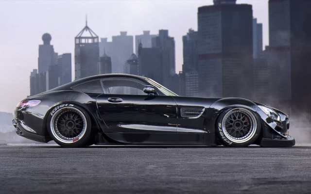 絵画風 壁紙ポスター メルセデス ベンツ Amg Gts キャラクロ Mamg 001w1 ワイド版 921mm 576mm の通販はau Pay マーケット レアルインターショップ Au Pay マーケット店