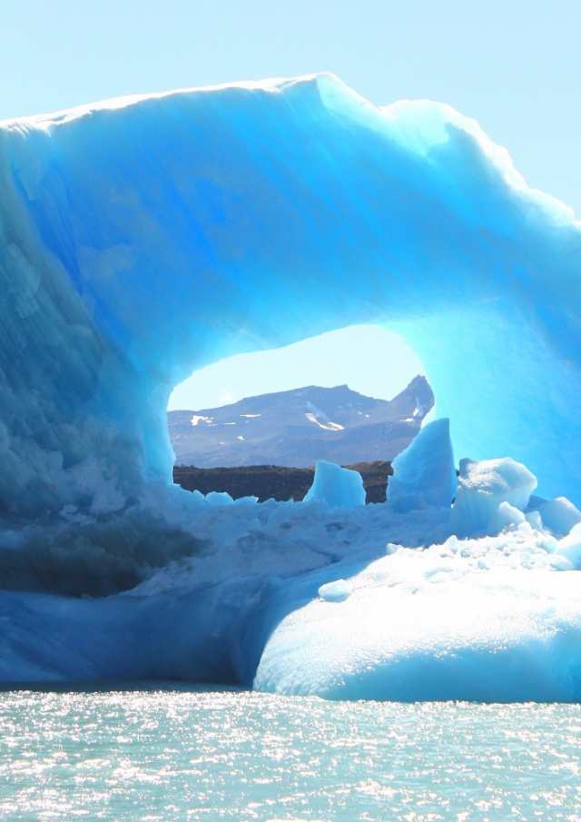 絵画風 壁紙ポスター パタゴニアの氷山 アルゼンチン 氷 氷河 流氷