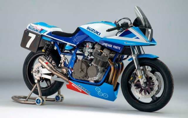 絵画風 壁紙ポスター スズキuk Gsx1100sd カタナ レーサー キャラクロ Sktn 006w2 ワイド版 603mm 376mm の通販はau Pay マーケット レアルインターショップ Au Pay マーケット店