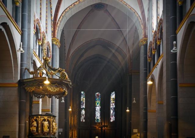 絵画風 壁紙ポスター ステンドグラス 教会の窓 教会堂 西洋館 バロック 装飾 キャラクロ Wsdg 016a2 版 594mm 4mm の通販はau Pay マーケット レアルインターショップ Au Pay マーケット店