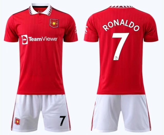 B375 マンチェスターユナイテッド 2022/2023年 ホーム ＃7 RONALDO