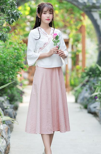 コスプレ服 チャイナドレス ダンス衣装 写真撮影 学園際文化際 中華服 舞台服装 唐装漢服 変装 演出服 ワンピースの通販はau Pay マーケット カワノ商店