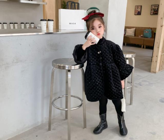 キッズ コート アウター 黒 モコモコ ダウン おしゃれ キラキラ 子供服 おしゃれ 韓国 子供服 可愛い ワンピース 可愛い ワンピース 韓国の通販はau Pay マーケット 天使のドレス屋さん