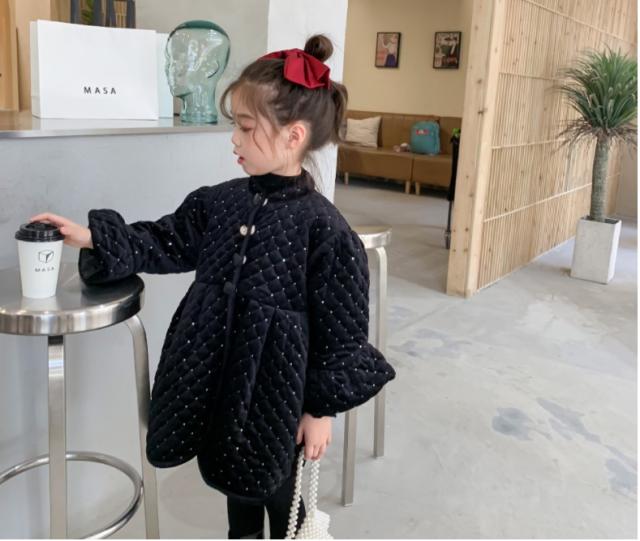 キッズ コート アウター 黒 モコモコ ダウン おしゃれ キラキラ 子供服 おしゃれ 韓国 子供服 可愛い ワンピース 可愛い ワンピース 韓国の通販はau Pay マーケット 天使のドレス屋さん