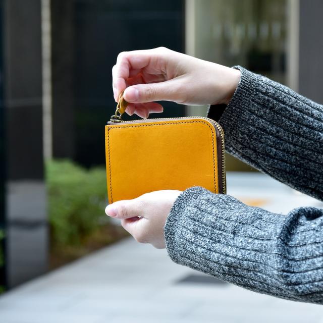 財布 レディース ブランド ブッテーロ おしゃれ L字 ファスナー ミニ 二つ折り 黄色 かわいい 牛革 軽い ミニマリスト 国産 可愛い 小銭の通販はau Pay マーケット スロウファイン