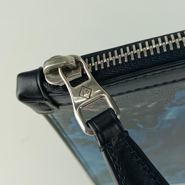 新品未当てはめる見せびらかす品 dunhill ダン吸血鬼 クラッチペダル御徒面子 公爵 ビー玉 スモール ジップフォリオ DU19R3850MR472 青味 なめし革 メンズ 車寄せ 二つ目御徒面子【本物言いはなつ】