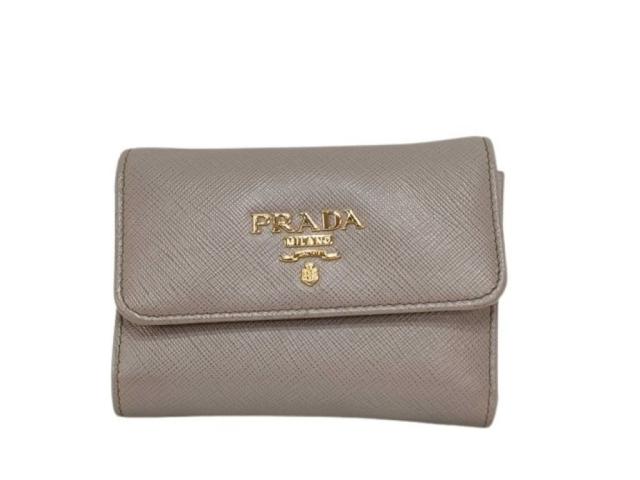 PRADA プラダ 三つ折り財布 1MH025 グレージュ系 サフィアーノ レザー レディース ゴールド金具 美品【本物保証】