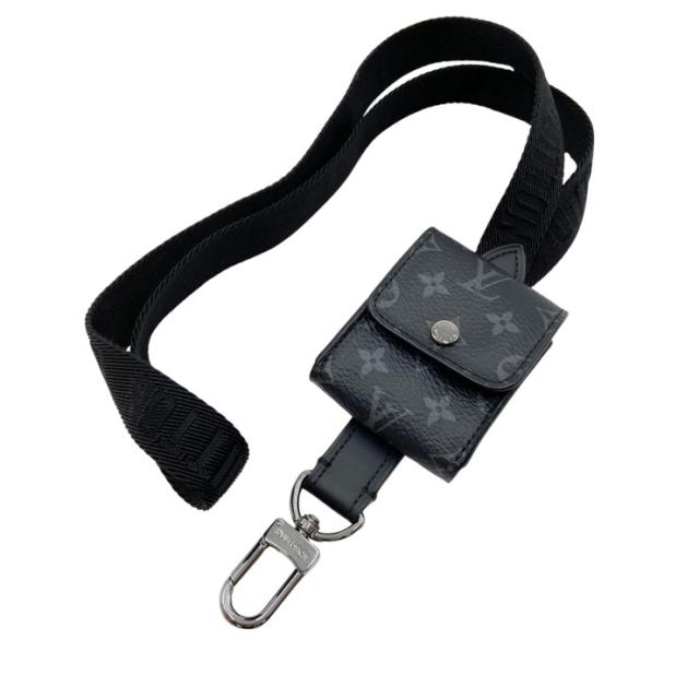 LOUIS VUITTON ルイヴィトン エアポッズケース エアポッド ケース ランヤード M80220 モノグラム エクリプス PVC レザー メンズ 新古未使用展示品【本物保証】