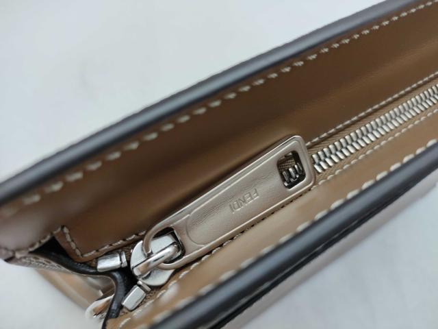 FENDI フェンディ クラッチバッグ ズッカ 7N0145 ブラウン PVC レザー メンズ シルバー金具 美品【本物保証】_8