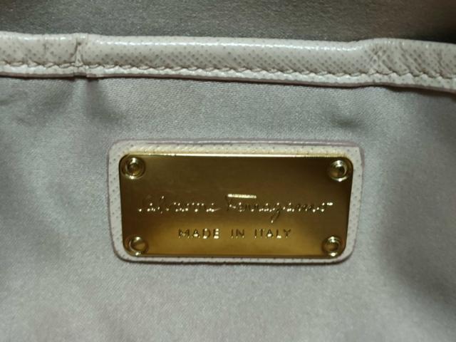 Salvatore Ferragamo フェラガモ ショルダーバッグ ヴァラリボン FZ21 F568 ピンク レザー レディース チェーン ゴールド金具【本物保証】_8