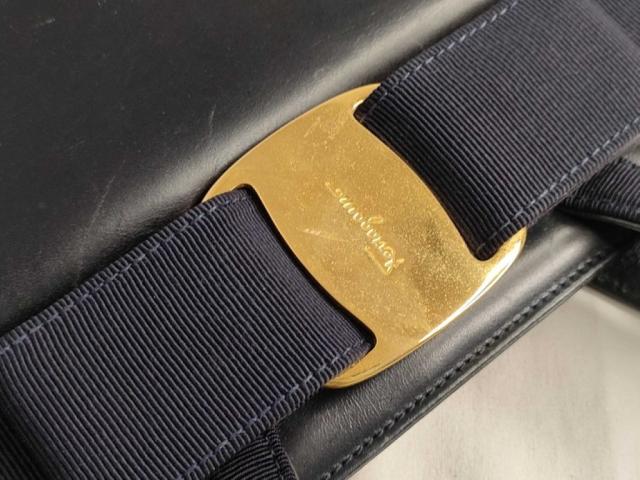 Salvatore Ferragamo フェラガモ ハンドバッグ ヴァラ BA214178 ネイビー系 レザー レディース ゴールド金具【本物保証】_6