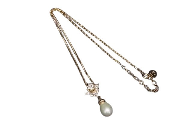 Christian Dior クリスチャンディオール ネックレス パールネックレス - ゴールド系 メタル フェイクパール ラインストーン レディース ペンダント ヴィンテージ 美品【本物保証】