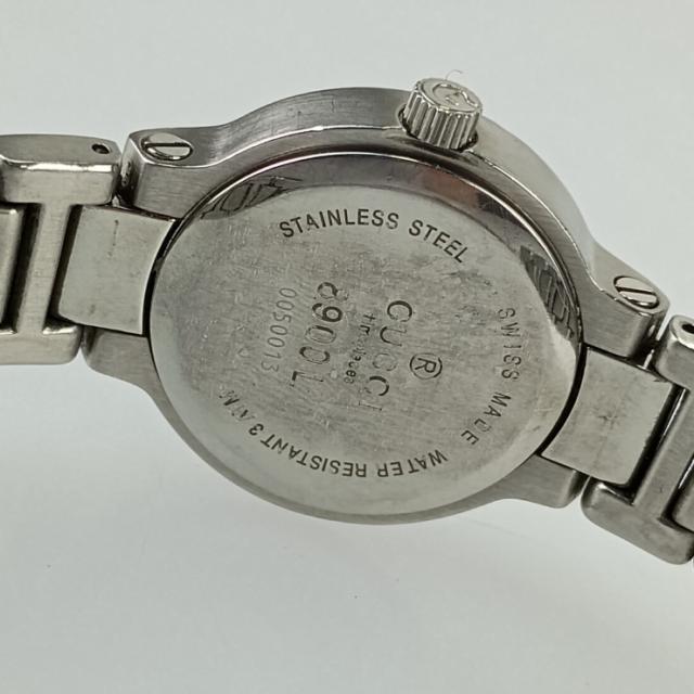 GUCCI グッチ 腕時計 デイト クォーツ 8900L シルバー文字盤