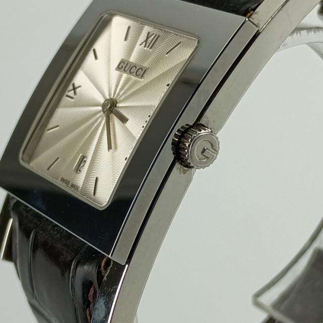 GUCCI グッチ 腕時計 デイト クォーツ 7900M.1 シルバー文字盤