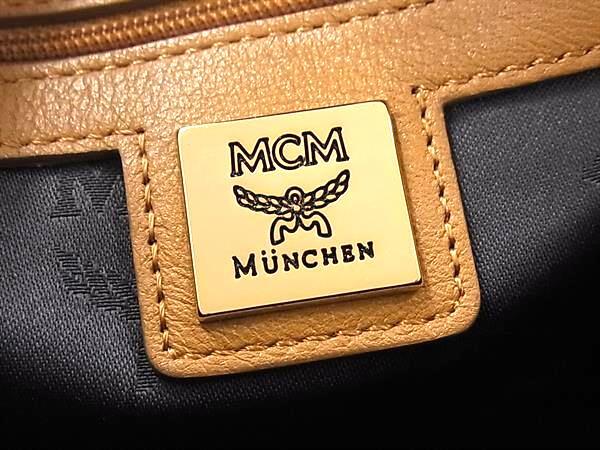 MCM パスポートケース ヴィセトス ピンク スタッズ レザー 正規品 MCM