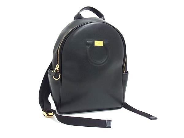 超美品 Salvatore Ferragamo サルヴァトーレ フェラガモ リュックサック ガンチーニ バックパック 21 H008 ブラック ゴールド金具 レザー レディース【本物保証】