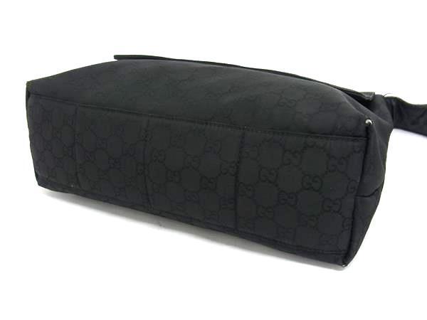 ▼GUCCI ナイロン　メッセンジャーバッグ　ブラック　272351 GUCCI グッチ ショルダーバッグ メッセンジャーバッグ 272351 ブラック