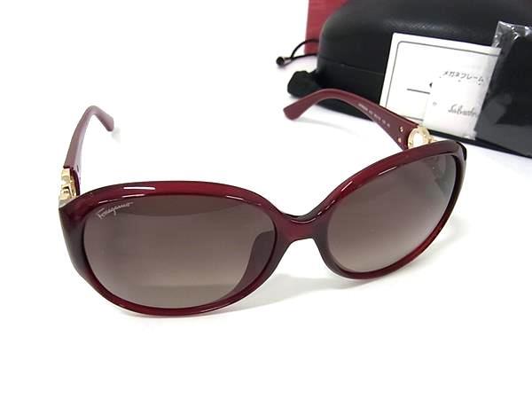 Salvatore Ferragamo フェラガモ サングラス ダブルガンチーニ SF896SRA レッド系 ブラウングラデーション プラスチック レディース ラインストーン 美品【本物保証】