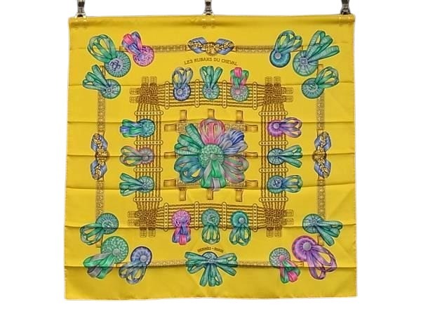 HERMES エルメス スカーフ カレ90 - マルチカラー シルク100% レディース LES RUBANS DU CHEVAL 馬のリボン飾り 大判 新品未使用展示品【本物保証】