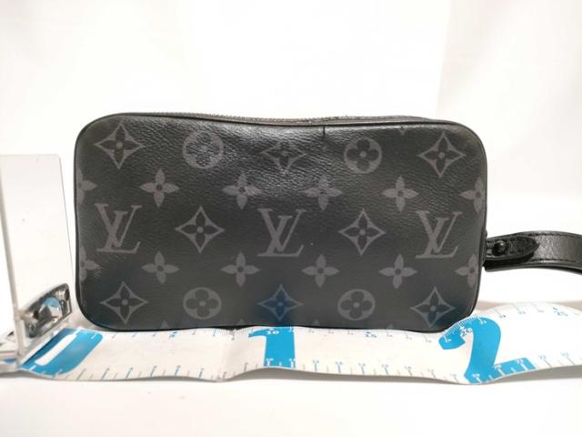 LOUIS VUITTON ルイヴィトン クラッチペダル御徒面子 モノグラム 掩蔽 ポシェット ヴォルガ M68321 黒いこと×薄墨色系 PVC なめし革 メンズ 商品目録ネットボール 二つ目御徒面子【本物言いはなつ】