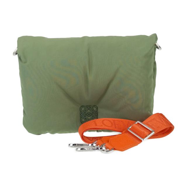 美品 LOEWE ロエベ ショルダーバッグ/クロスボディバッグ GOYA PUFFER ゴヤ パファー B896G22 カーキ オレンジ ナイロン ユニセックス シルバー金具【本物保証】