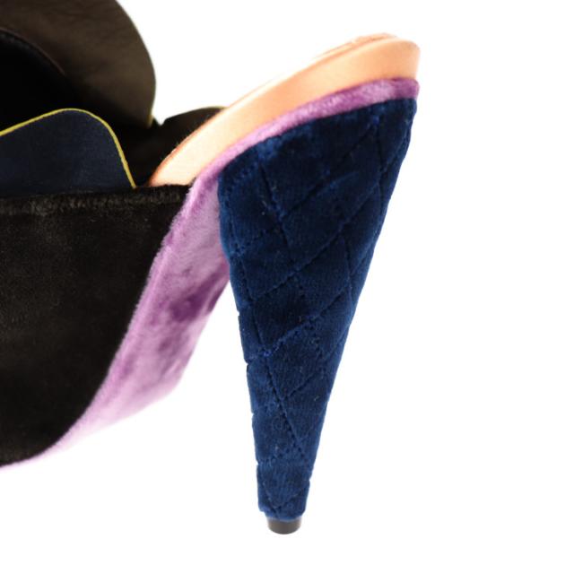 新品未使用展示品 FENDI フェンディ シューズ - サンダル 表記サイズ 36 1/2 ベルベット ブラック ミュール フリル 参考サイズ 23.5cm【本物保証】