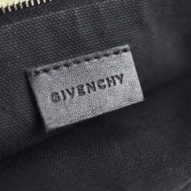 美品 GIVENCHY ジバンシィ BC06346368 960 クラッチバッグ PVC