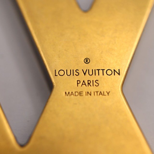 LOUIS VUITTON ルイ ヴィトン ビジューサック・LVフラッグ MP2484