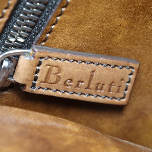 メッセンジャー バッグ 紳士用 | ベルルッティ JP Berluti