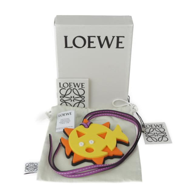 超美品 LOEWE ロエベ バッグチャーム 111.10.165 その他小物 スポンジ × レザー イエロー×オレンジ×ブラック ブローフィッシュモチーフ フグ 魚 さかな【本物保証】 超美品 LOEWE ロエベ バッグチャーム 111.10.165 その他小物 スポンジ