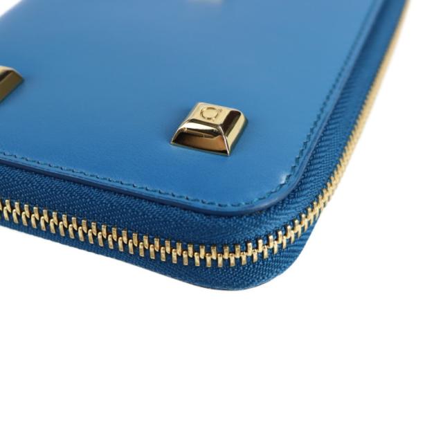 超美品 Salvatore Ferragamo サルヴァトーレ フェラガモ ガンチーニ 長財布  IY-22 D572 レザー ブルー系 ゴールド金具 ラウンドファスナー スタッズ リストレット【本物保証】_5