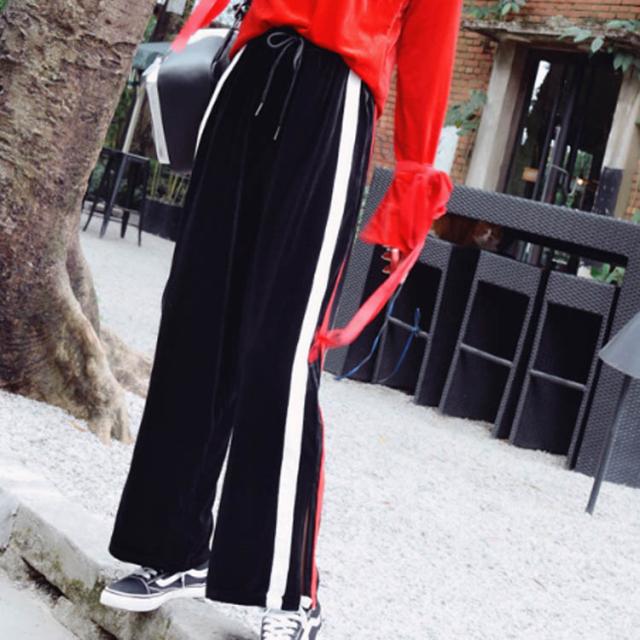 カラーのラインが可愛い楽ちんワイドパンツ ワイドパンツ レディース 楽ちん ボトムス ライン ジャージ おしゃれ 可愛い ブラの通販はau Pay マーケット Mmc