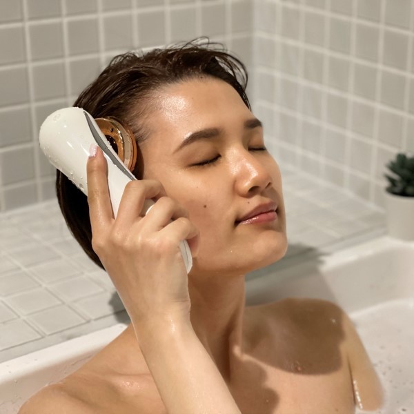 エステッド 美顔器 ヘッドスパ美顔器 頭皮ケア EMS 超音波 音波振動
