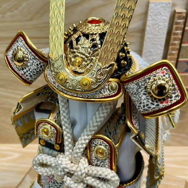 五月人形 久月 コンパクト 収納飾り 奉納 鎧 飾り よろい ヨロイ カッコいい おしゃれ 甲冑 モダン 男の子 お祝い 端午の節句 549777 2025_6