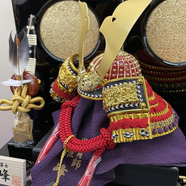五月人形 コンパクト 兜 収納飾り 5号 兜飾り雅峰 かぶと 黒 金 5月人形 おしゃれ かっこいい モダン 2025_7