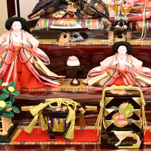 雛人形 久月 ひな人形 お祝い 収納飾り 収納式 段飾り 西陣織 金襴 皇雅雛 五人飾り 5人飾り 赤 ピンク おしゃれ かわいい おしゃれ 可愛い_10