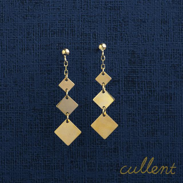 K18 ピアス  swing square [ラッピング可]  K18　18金　18k　ゴールド ピンクゴールド レディース　ジュエリー　アクセサリー　おしゃれ  の通販は